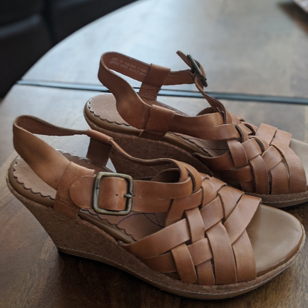 Shoes - Picture 2 of 3